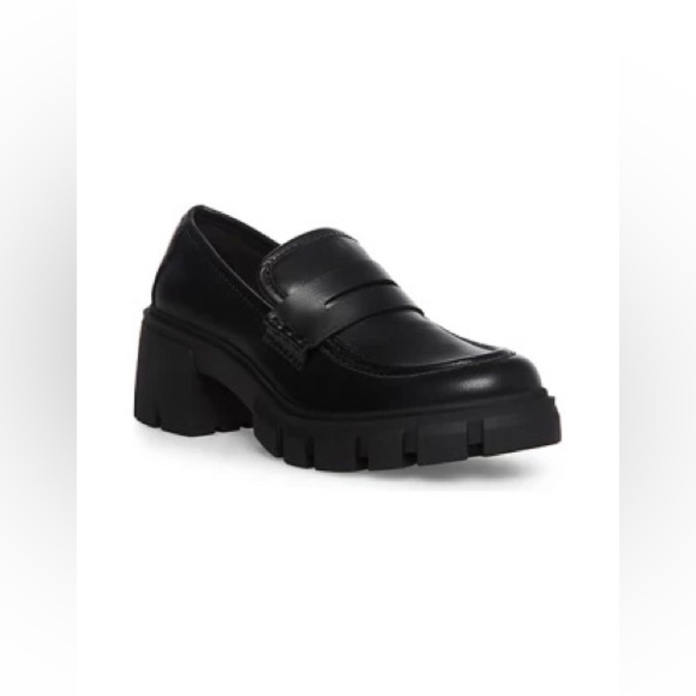 Y2K Madden Girl block platform loafers - Size 6.5 - Black